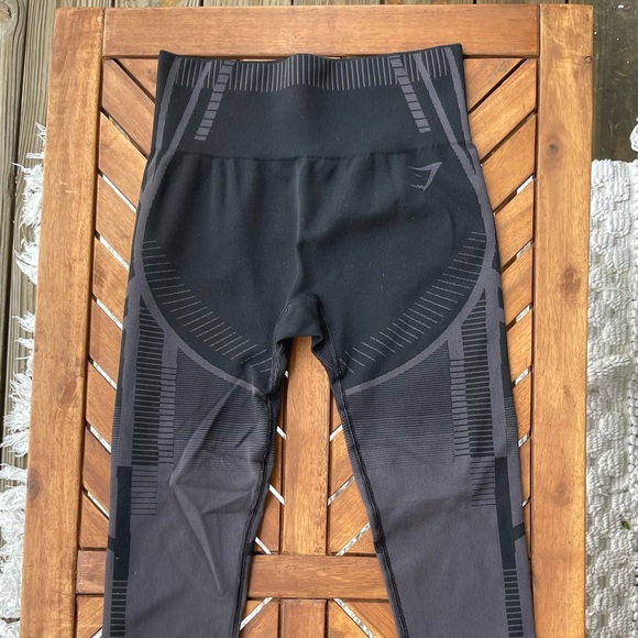 Gymshark Geo Leggings - Picture 2 of 4